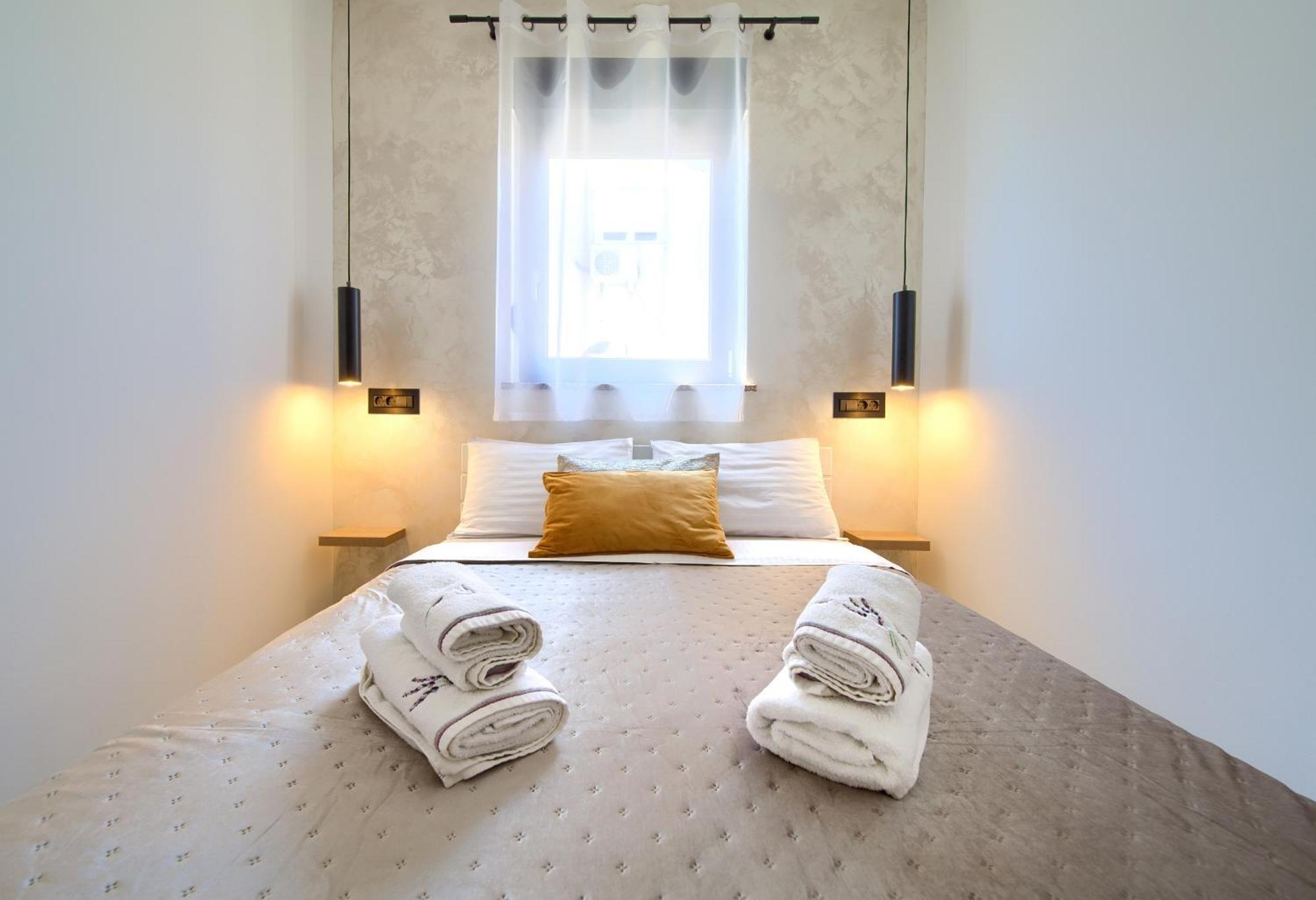Apartments Sinisa - คิร์ก ภายนอก รูปภาพ