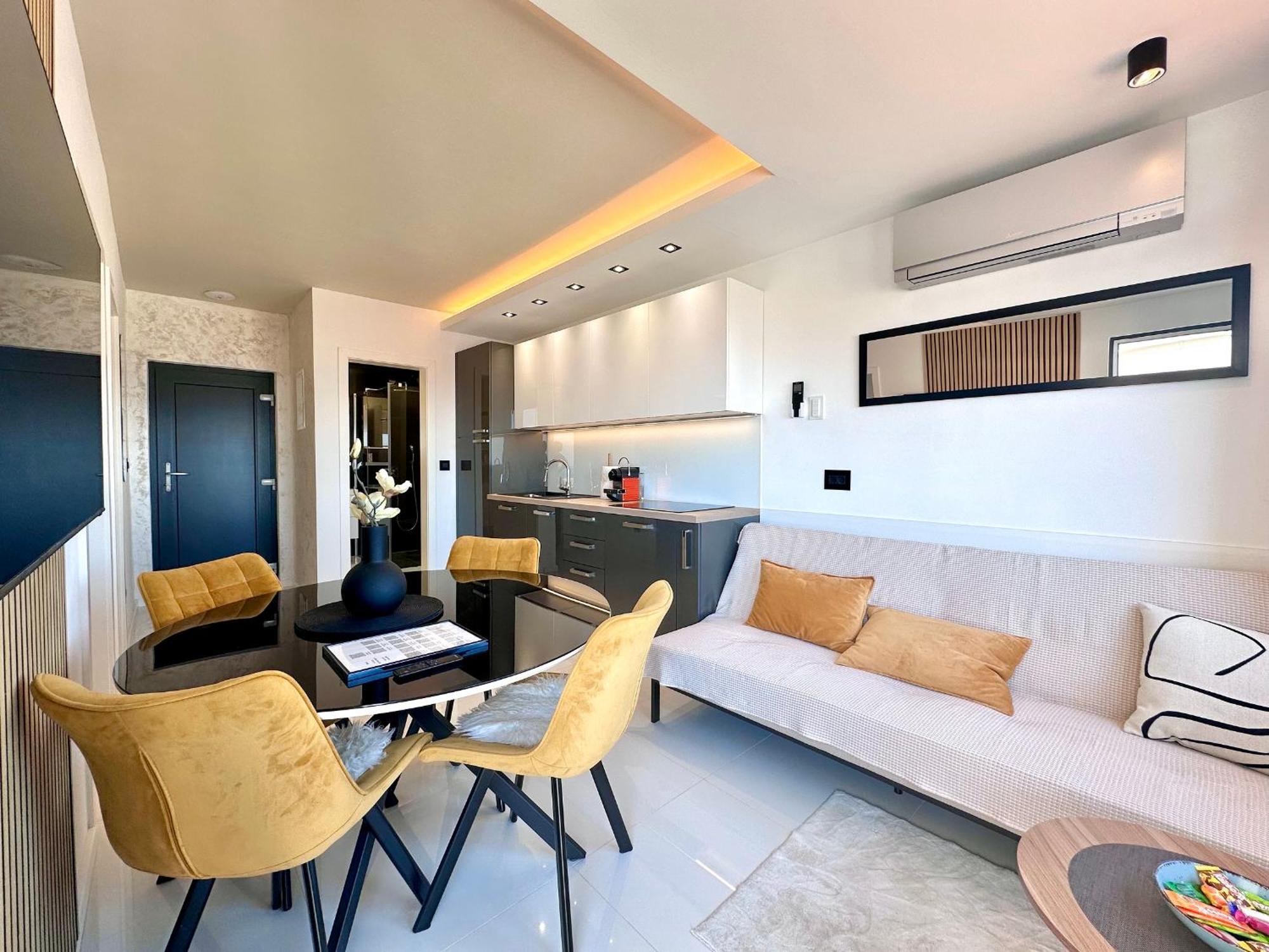 Apartments Sinisa - คิร์ก ภายนอก รูปภาพ